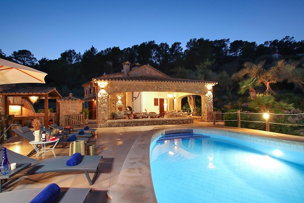 Villa Alordes Pollenca Bagian luar foto